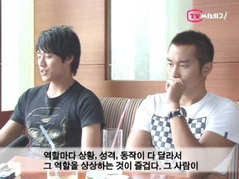 Eternal Summer Cast Interview in Korea 《盛夏光年》张睿家和张孝全韩国专访
