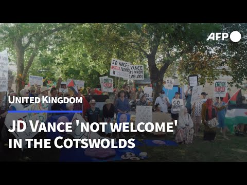'Not welcome': English town protests against JD Vance's holiday | AFP