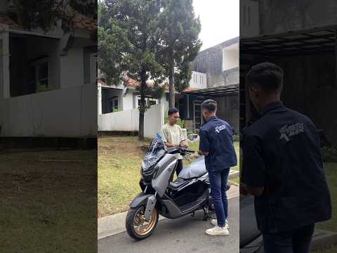 Baru turun dri diler langsung di bawa touring untuk tes keiritannya gimana nih sob menurut kalian ??