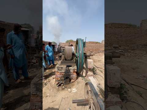 Old black engine starting!! Dasi old diesel engine