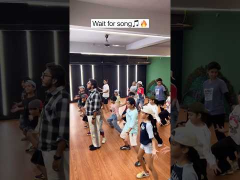 Wait for song🥰❤️#kashishpatel #netrapatel #duetdance #dancepractice #practicetime