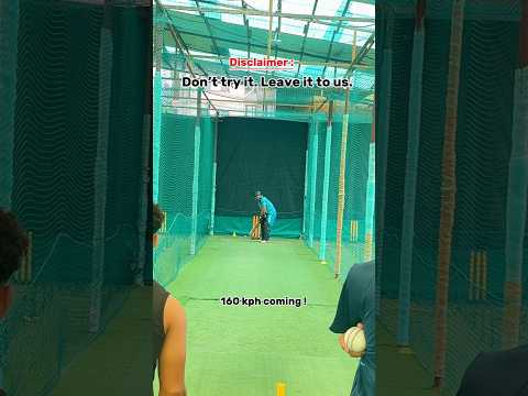 Don’t  try this at home  #cricket #cricketfan #bowlervibes #crichead