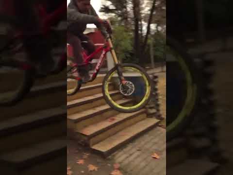 probando trek session 9.9 carbono downhill dh vieja escuela