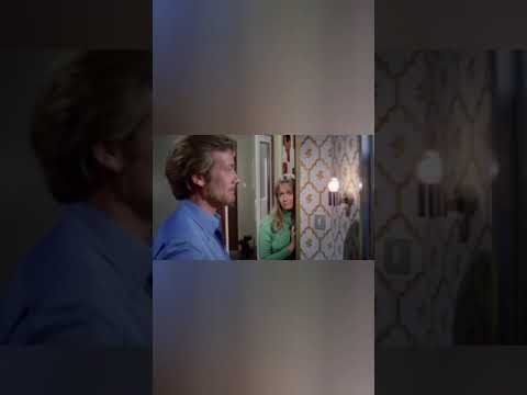 Suspicious of Beards  🎬Spasmo (1974) #Mystery