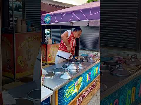 I just want to eat ice cream 🤣 #turkey #icecream #turkeyicecream