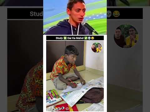 Introducing the "VitalWear SmartBand," a next-generation wearable gadget🎉