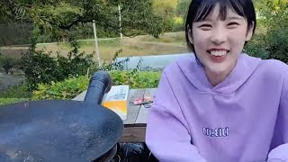 [커뮤니티 글 확인 부탁드려요.] 솥뚜껑씨와 함께하는 마지막요리