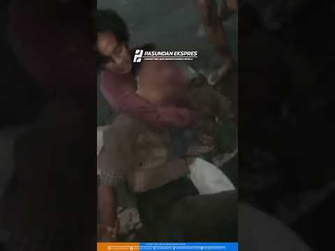 Warga Tangkap Pencuri Sandal di Cipatat Kasomalang #subang #viral #beritaterkini
