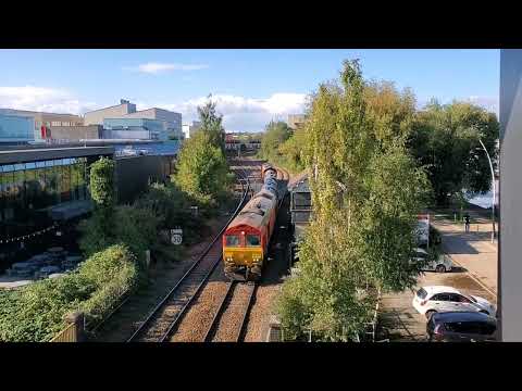 Trains at Brayford Crossing (14/10/2023)