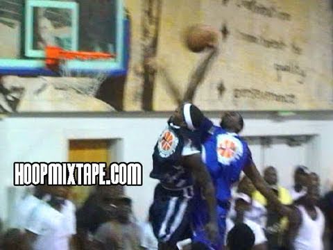 Josh Selby Sets The Crowd Off With The Poster Dunk!!! Crazy Game Vs Brandon