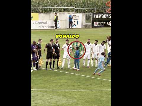 Ronaldo Ignored Fan💔