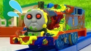 きかんしゃトーマス おばけ電車  Thomas and Friends Coloring Ghosttrain Milky Kids Toy