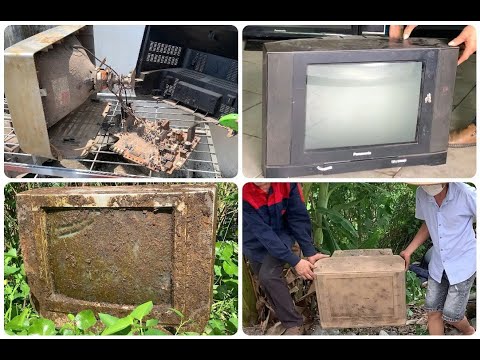 Restoration Very Old Discarded TVs to Like New // Completely Restoration Old TVs Back To Like New