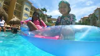 Piscinas en Eagle Aruba Resort