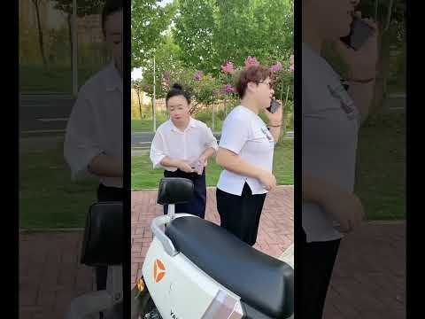 Kind woman help #motivation #positivevibes #lnspiration