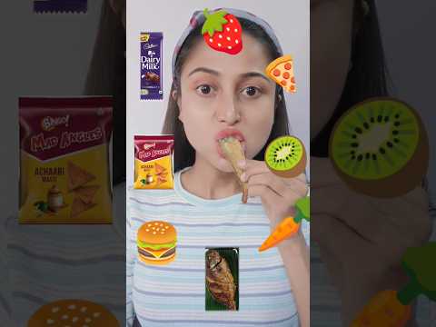 Emoji Eating Challenge 🥦🍫🍓🍔 ##eating #emojichallenge #viral #shots #riyapaulvlogs