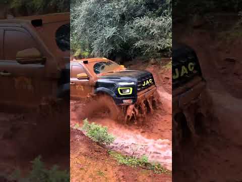 JAC 4x4 Off Roading