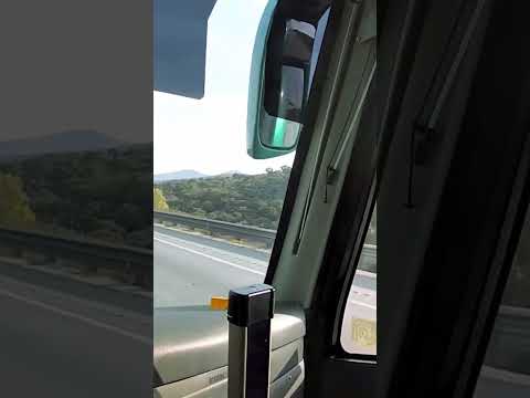 Así se presenta un conductor profesional de autobús! #autobuses #bus #viajes #travel