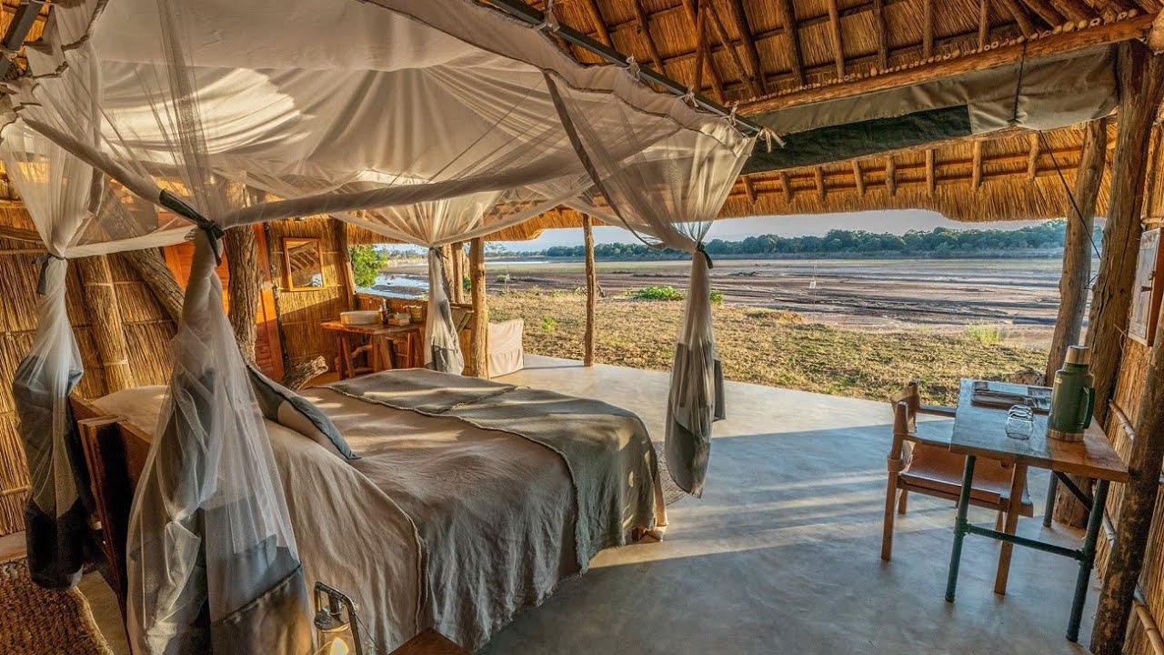 Time + Tide Kakuli bushcamp (Zambia): a ROYAL welcome to South Luangwa National Park
