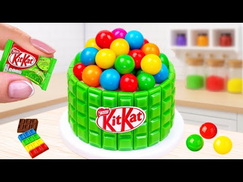 Satisfying Rainbow KITKAT Cake | Adorable Mini Rainbow Cake With KitKat Green Tea Chocolate