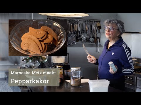 Maroeska Metz maakt pepparkakor, het Zweedse kerstkoekje