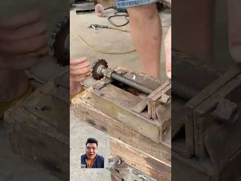 Sáng tạo từ các sắt vụn bỏ di quá hay #diy #xaydung #automobile #dekton #welding #cokhi #mayhan