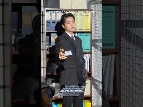[<strong>A.C.E</strong> 2025 Season’s Greetings] CODE: 20170523LDH_P/W: Suit-DH-0228