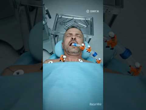 Tiny Team Saves an Unconscious Patient~#tiny #tinyworld #miniworld #rescue
