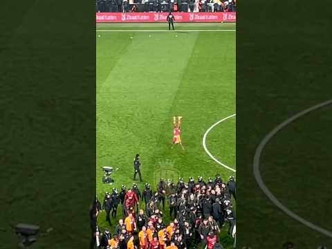 Victor Osimhen’den maç sonu takla şov⚡️