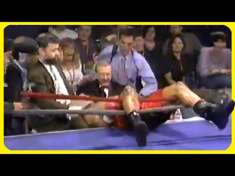 Lo tiró del ring con un GOLPE que jamás debió existir