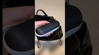 Clica na TELA pra ver essa  mochila super espaçosa e com preço top. #moda #bolsas #youtubeshopping