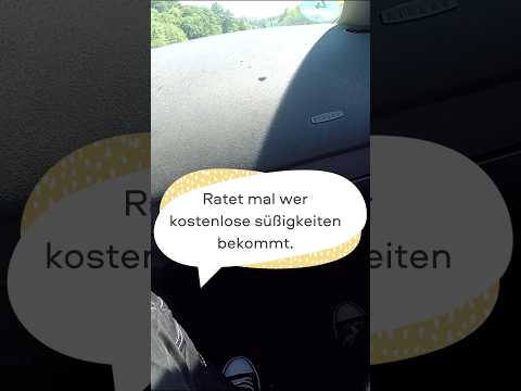 Ratet mal wer kostenlose Süßigkeiten bekommt 😁