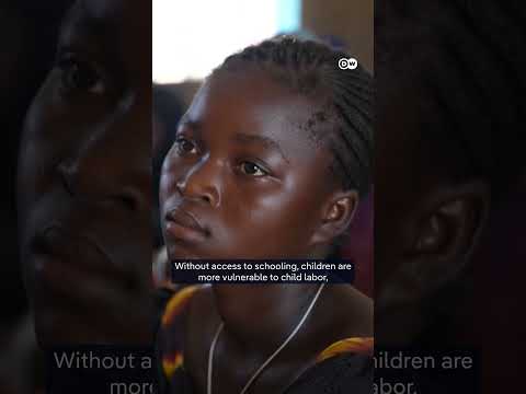 Crisis in the Sahel region leaves children out of school | DW News