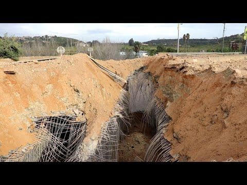 Crater tears key bridge in south Lebanon after Israeli strike | AFP