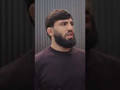 Царукян заявил что девушки которые курят для него РЕД ФЛАГ! Полностью согласен!