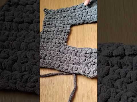 Easy and quick crochet house slippers #youtubeshorts #shortsfeed #crochet #knitting #crocheting #diy