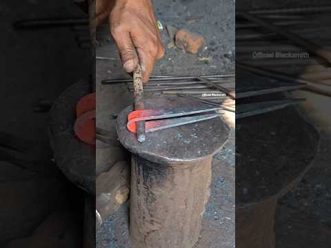 Door lock clamp making🚪🔥#blacksmith #diy #handmade #craftsmanship #tools #doors