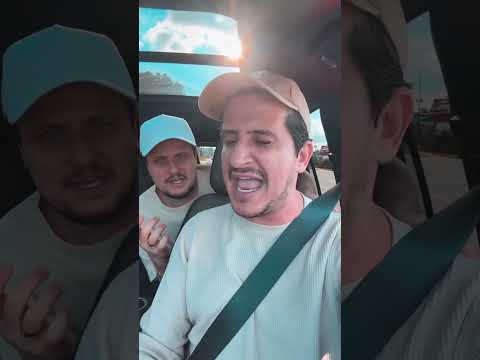 Se não for pra ser pentecostal até no trânsito, a gente nem sai de casa! Glória a Deus e aleluia! 🙌😂