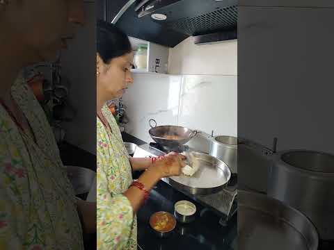 एक साल तुम्हारा निकला होगा 🤣😝#comedyshorts #dailyupdates #dailyshorts #funnyshorts #shortvideo