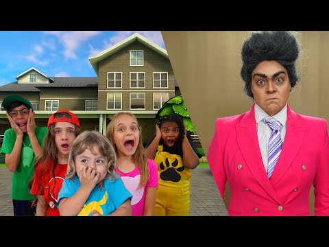Luccas Toon em: Crianças fogem da Scary Teacher | Scape Room de Papelão
