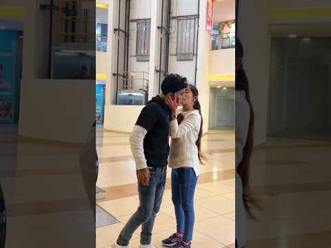 Kissing prank ? on cute girl #shorts #shortsfeed #funny #funnyprank #prankinindia #viral #kissing
