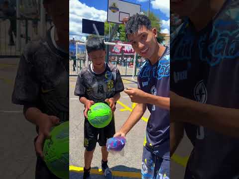 Cuanta batería tiene tu celular? #viralvideo #futbol #fypシ゚viral #humor #retosdivertidos