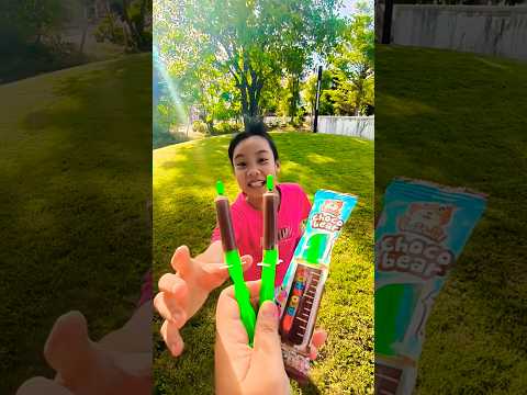 แม่มีขนมช็อคโกแลตมาฝาก‼️😋😜🤣 #shorts #funny #ตลก #cute #พี่เหนือน้องนารา | Nuea & Nara TV