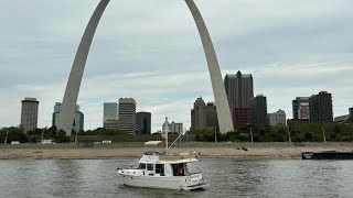 28 features of a perfect great loop boat for a couple. America's great loop boat for sale!