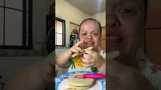 CHILAQUILAS SALVADOREÑAS RELLENAS DE QUESILLO!!// con loroco