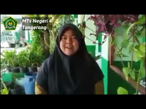 Perkenalan Guru MTs Negeri 4 Tangerang pada acara 
