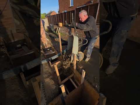 How to save money in construction @invoicefly #foryou #fyp #bricklayer #bricklaying