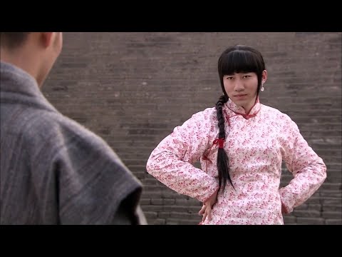 眾人以為姑娘上臺送死，殊不知她是個功夫高手 ⚔️ 抗日