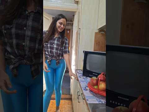 опасное дело - отверткой волосы крутить)