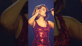 RAYE Performs “Winter Woman.” Live from THIS TOUR MAY CONTAIN NEW MUSIC, Bologna